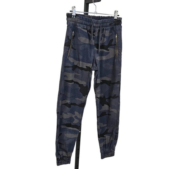Aritzia Camouflage Track Pants - Black and Gray - Picture 7 of 8
